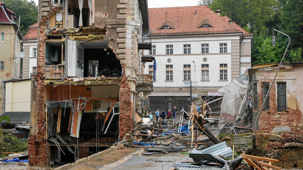 Powódź zniszczyła m.in. część Lądka-Zdroju