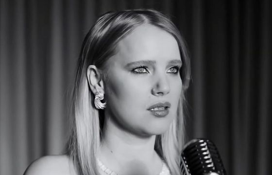 Joanna Kulig ambasadorką biżuterii W.Kruk, reklamuje kolekcję Blask (wideo)