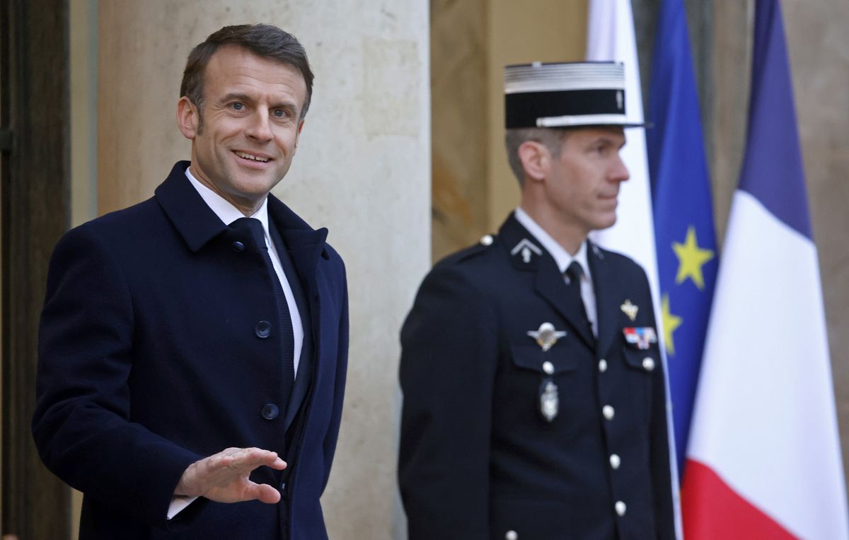 Prezydent Francji Emmanuel Macron 