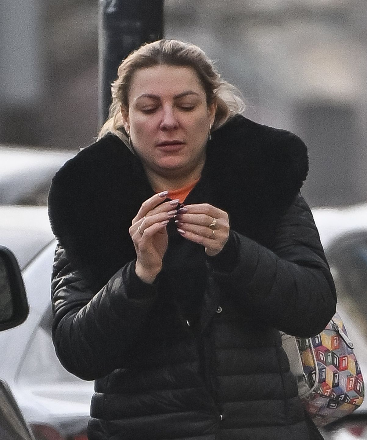 Magdalena Narożna maszeruje z ukochanym na rehabilitację