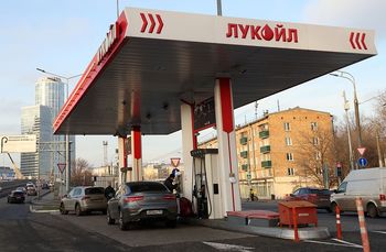 Ceny paliw w Rosji wystrzeliły. W małym hurcie zbliżają się do poziomu z Polski