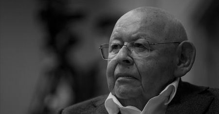 Jerzy Urban nie żyje. Był twarzą propagandy Jaruzelskiego