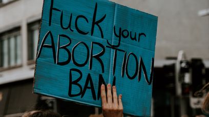 Legalna i bezpieczna aborcja. Tu znajdziesz informacje na jej temat