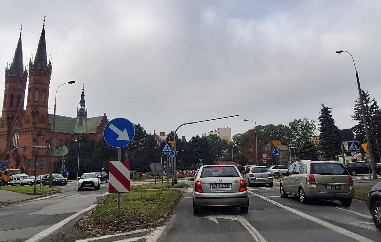 Tarnów: Miasto chciałoby zmienić na rondzie przebieg przejścia podziemnego