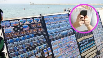 Kartka z numerem to znak rozpoznawczy. Szał na przelewy na telefon