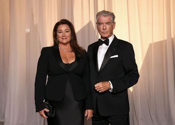Miała schudnąć aż 45 kg. Żona Brosnana pokazała nowe zdjęcie