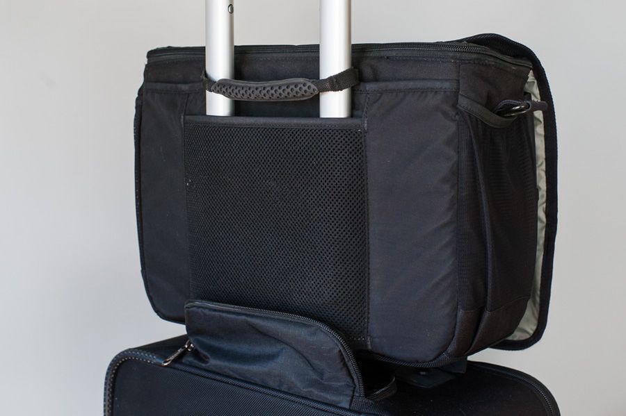 Lowepro Pro Roller Attache x50 - podręczna walizka fotograficzna w rozmiarze bagażu podręcznego [test] 6