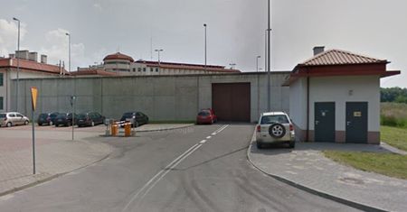 Skazany zrobił to w celi. Dantejskie sceny w więzieniu