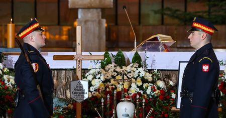 Pogrzeb Iwony Śledzińskiej-Katarasińskiej. "Cieszyła się szacunkiem nawet u przeciwników"