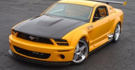 Unikatowy, koncepcyjny Mustang GT-R na sprzedaż