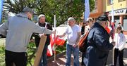W Tarnobrzegu rozdawano flagi narodowe przed Centrum Wolontariatu [ZDJĘCIA]