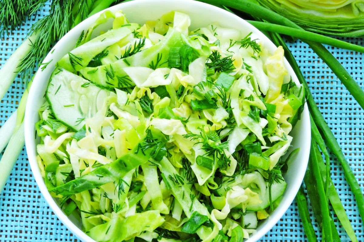 Discover the vibrant benefits of young cabbage this spring