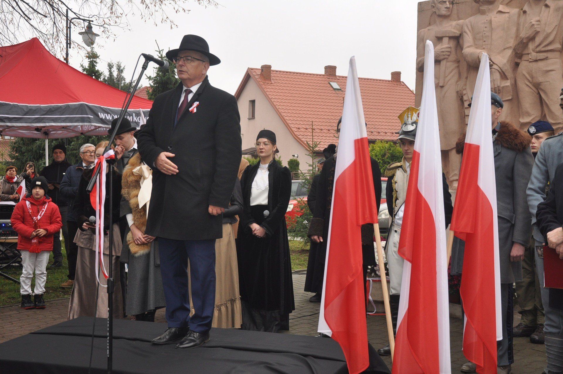 Święto Niepodległości w Końskich. O historii, wolności i niepodległości mówił burmistrz Krzysztof Obratański