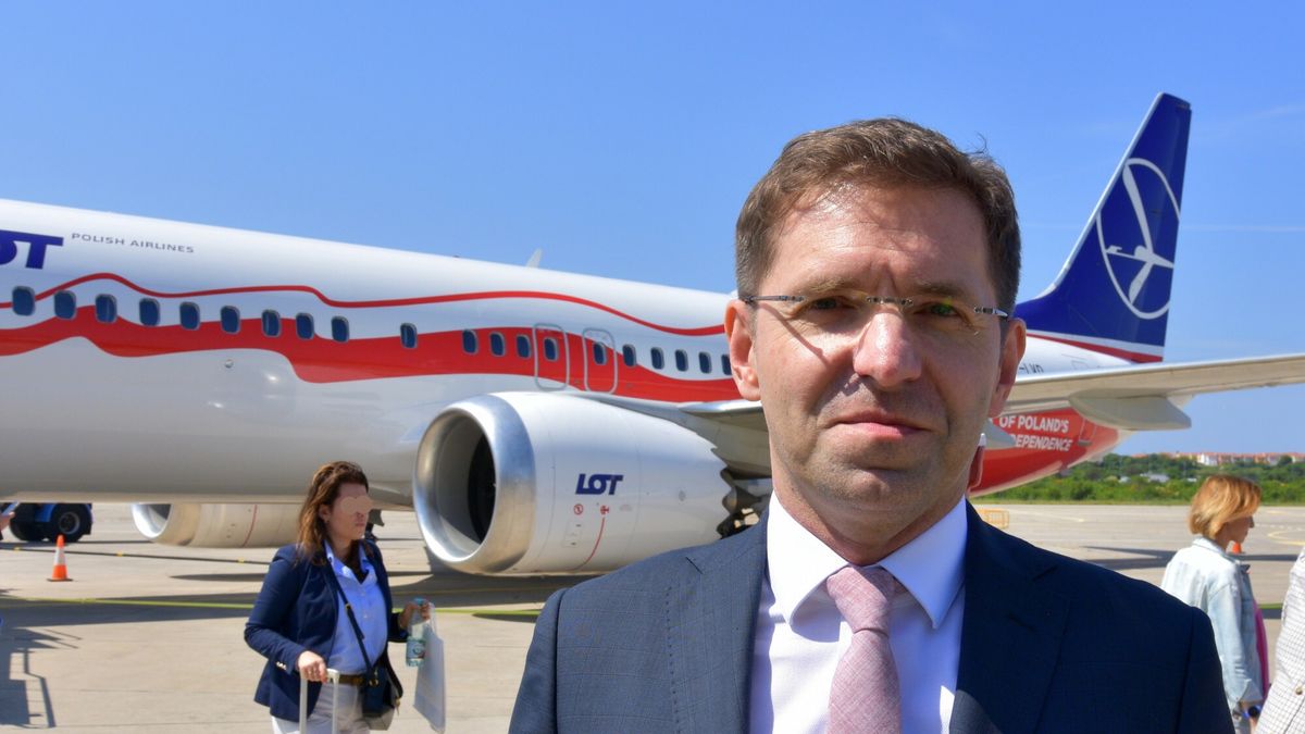 Nowe samoloty dla LOT-u. Prezes Michał Fijoł zabiera głos ws. wyboru Airbusa