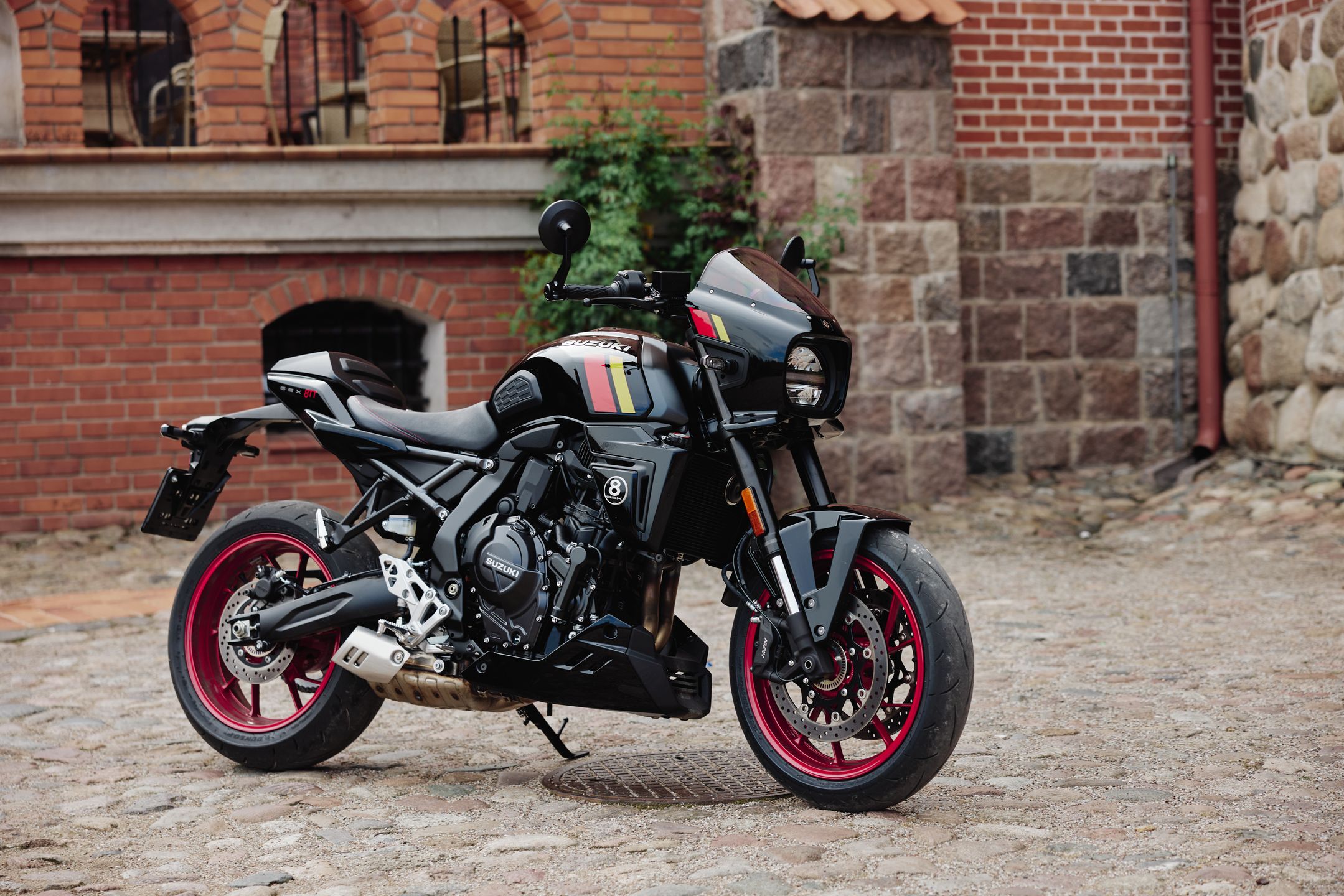Suzuki GSX-8TT