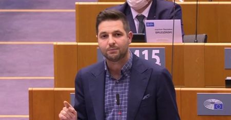 PE. Debata ws. praworządności i praw LGBT w Polsce. Ostre słowa