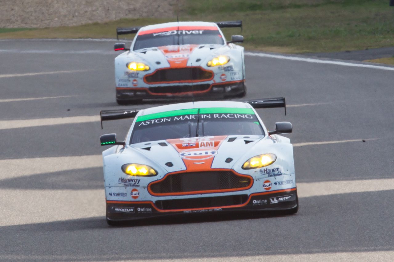 Aston Martin rządzi w GTE Am