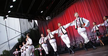 Vistula Folk Festival: tłum płocczan na koncercie inauguracyjnym