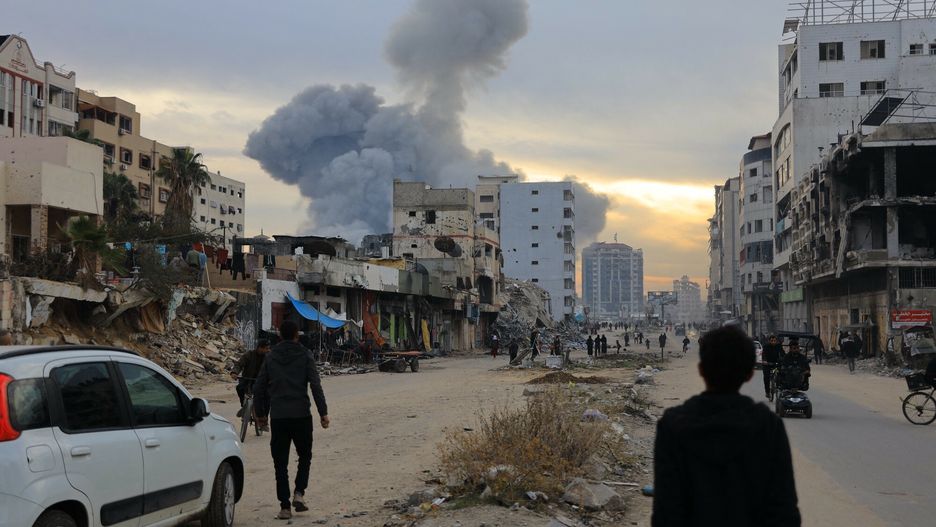 Temporary
GAZA CITY, GAZA - JANUARY 4: Smoke rises from the area following Israeli attacks on al-Saraya area region and its surroundings in Gaza City, Gaza on January 4, 2025. Mahmoud Isleem / Anadolu/ABACAPRESS.COM
AA/ABACA