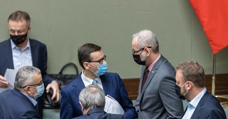W Polsce wrócą obostrzenia? Są najnowsze ustalenia