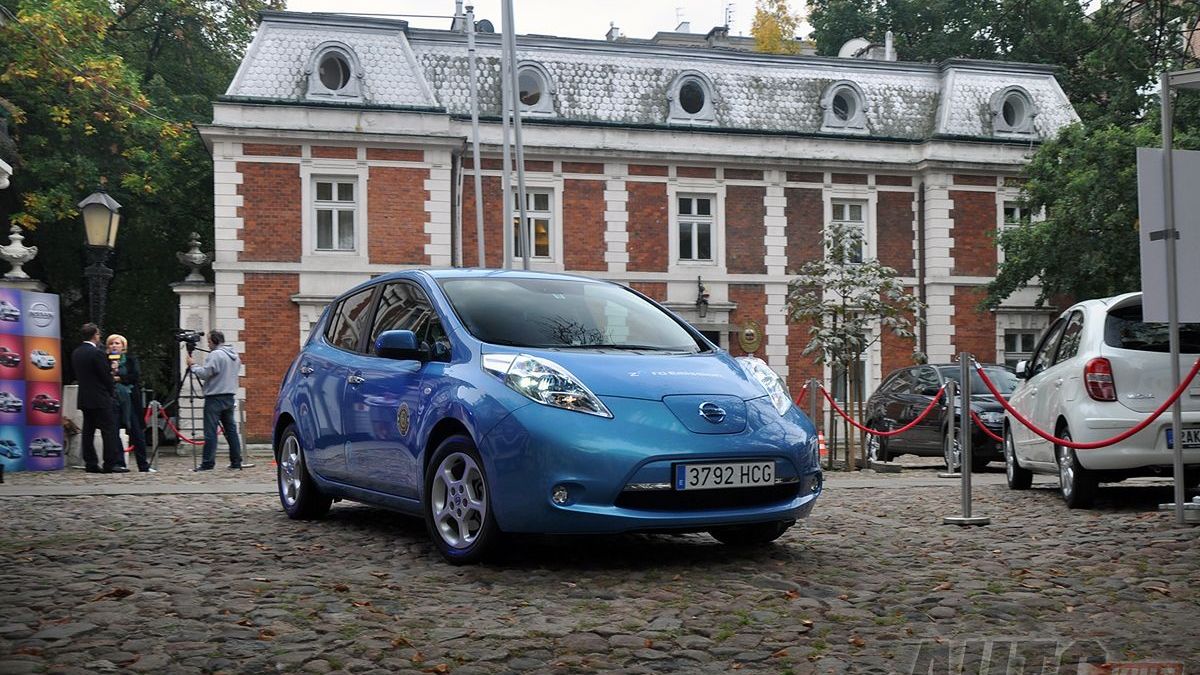 Elektryczny Nissan Leaf