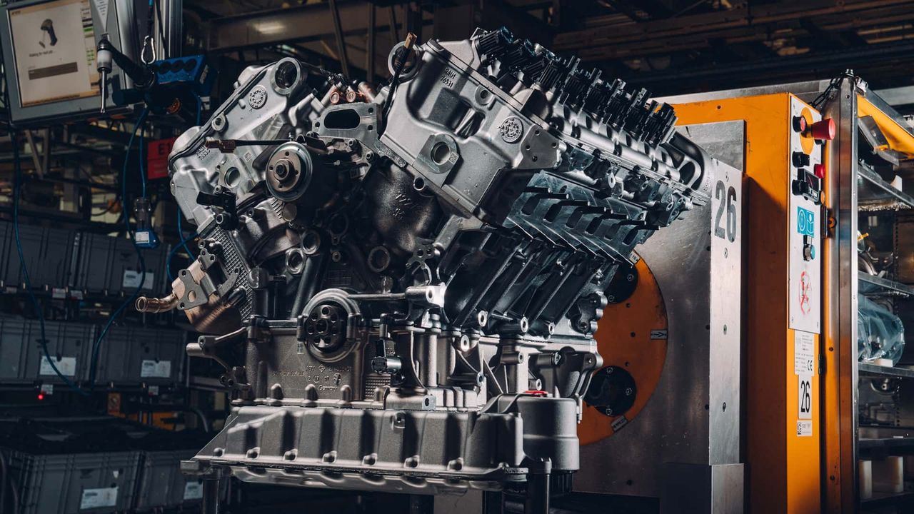 The last W12 engine left Bentley's factory