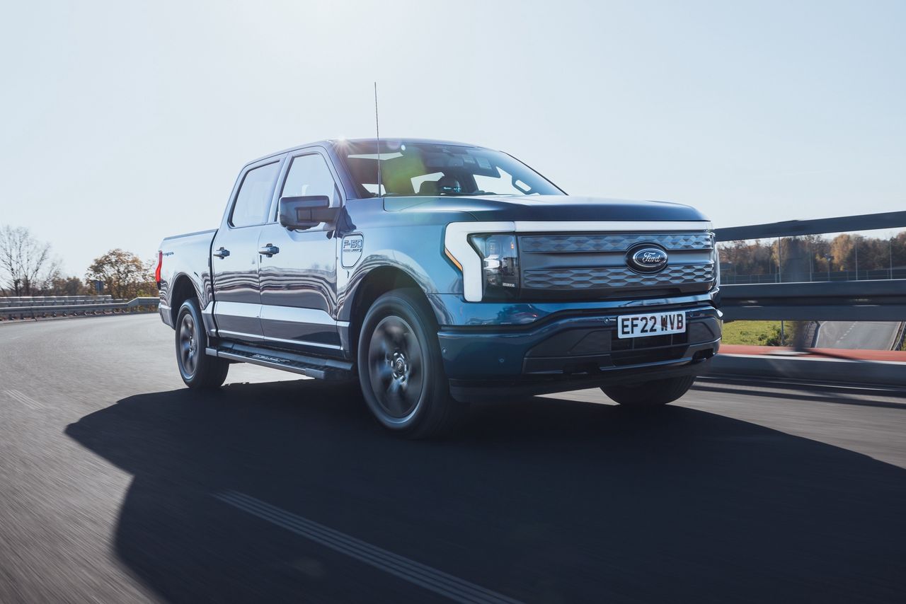 F-150 Lightning zdobywa tytuł "North American Truck of the Year 2023". To trzecie z rzędu zwycięstwo Forda w tej kategorii