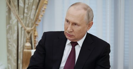 Rosja wyciąga ręce po surowce mineralne Ukrainy
