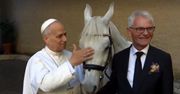 Polak podarował papieżowi konia. Wspomina: tych uścisków nie zapomnę do końca życia