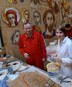 Znany jezuita wykorzystywał zakonnice? Wydalono go z zakonu