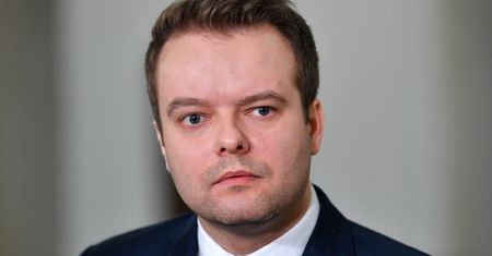 "To nie jest prawda". Gorąco w studiu. Prowadzący punktuje rzecznika PiS