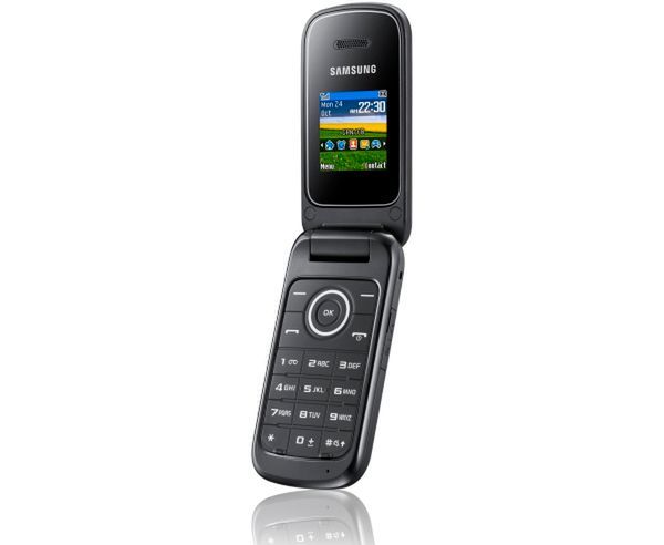 Samsung E1190 - niezwykle tania klapka już w Polsce 1