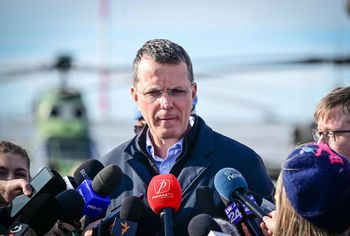 Skandal w Rumunii. Minister obrony podaje się do dymisji