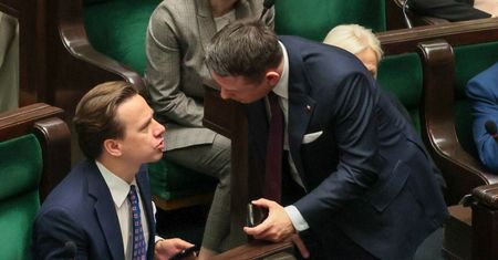 Kłopoty Konfederacji. PKW odrzuciła sprawozdanie finansowe partii