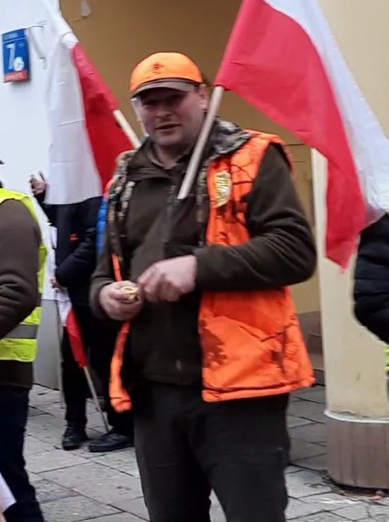 Osoby poszukiwane przez policję.