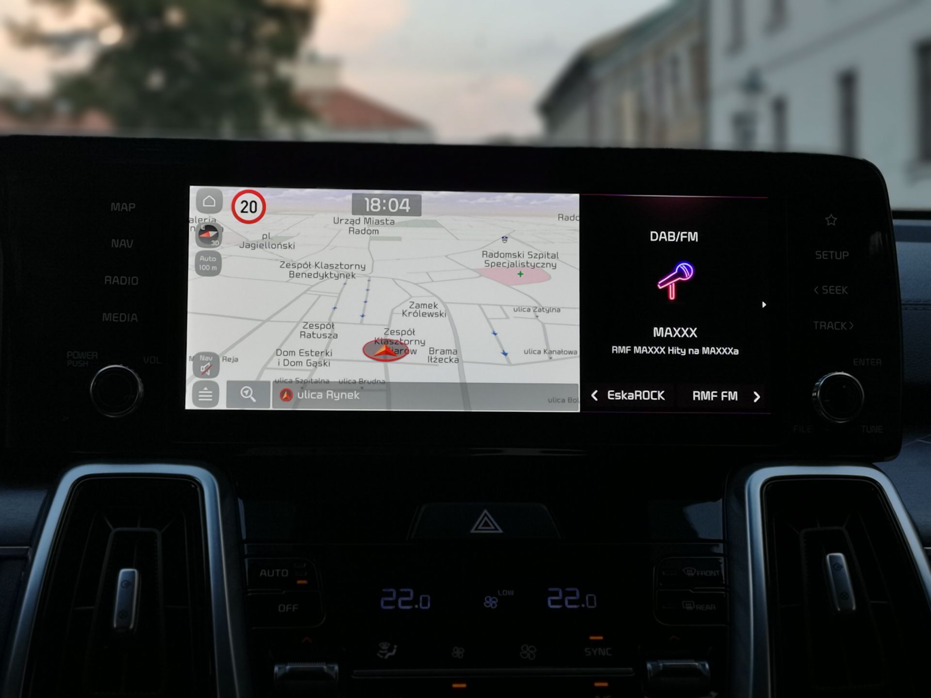 Prezentacja Kia Sorento Hybrid: Nowoczesne rozwiązania w rodzinnym wydaniu 8