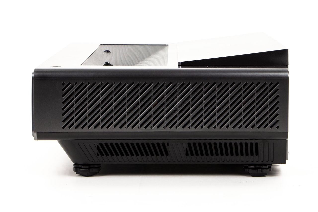 Hisense PX1-PRO - z prawej strony
