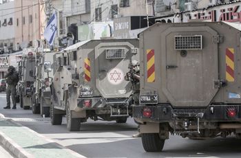 Iran bierze odwet. Rakiety lecą w kierunku Izraela