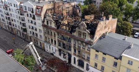 Rok od tragicznego pożaru w Poznaniu. Zginęło w nim dwóch strażaków