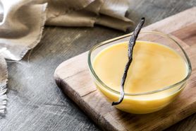 Sos angielski (custard) - kalorie, wartości odżywcze, przepis