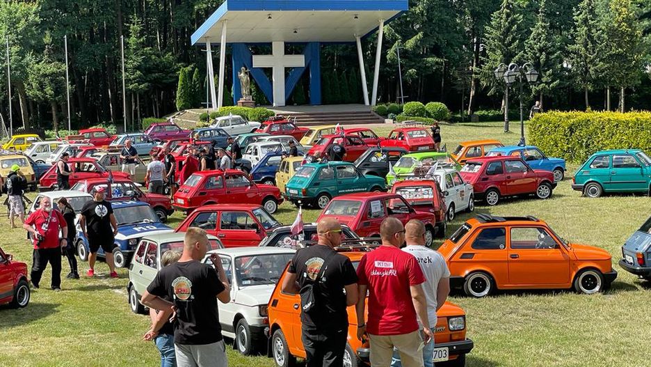 III zlot Fiatów 126p w Lubaszu