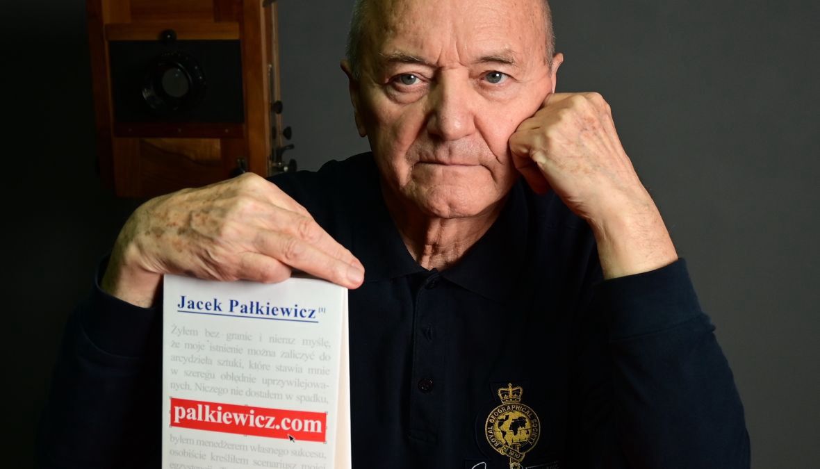 Ostatnia książka pogromcy Atlantyku i Amazonki, trenera kosmonautów i antyterrorystów, to rozrachunek ze sobą oraz fragment arcyciekawej podróży życia, w której widział dużo więcej niż prekursor epoki odkryć geograficznych, legendarny Marco Polo
