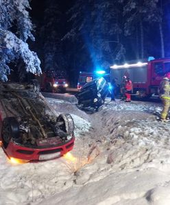 Zderzenie i dachowanie. Troje dzieci w szpitalu