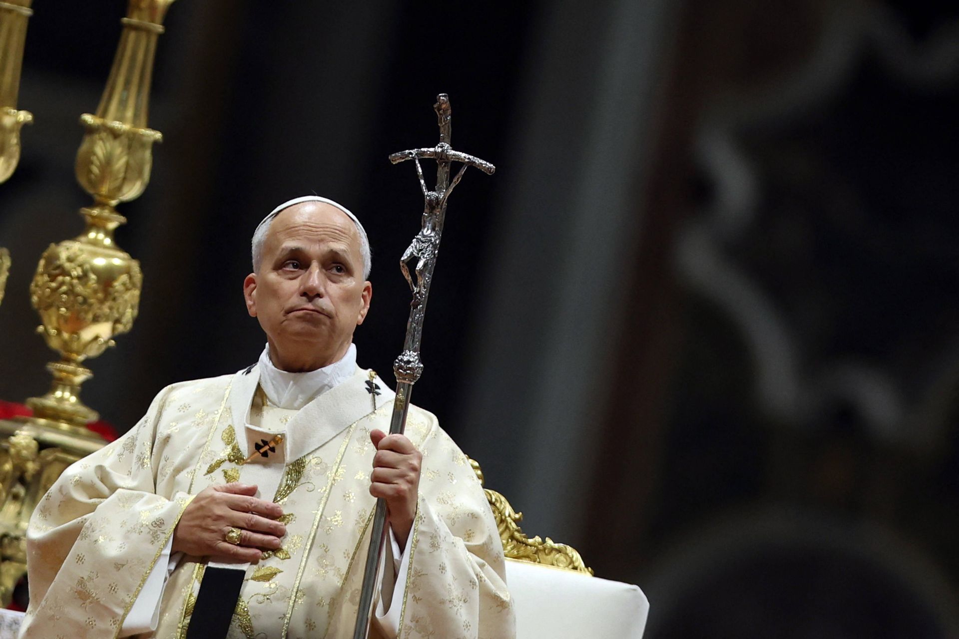 Papież Leon XIV odejmuje biskupowi uprawnienia