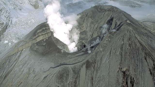 Wulkan Mount Spurr na Alasce

