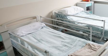 Media: Śledczy w wojskowym szpitalu. Kierowniczka laboratorium z zarzutami