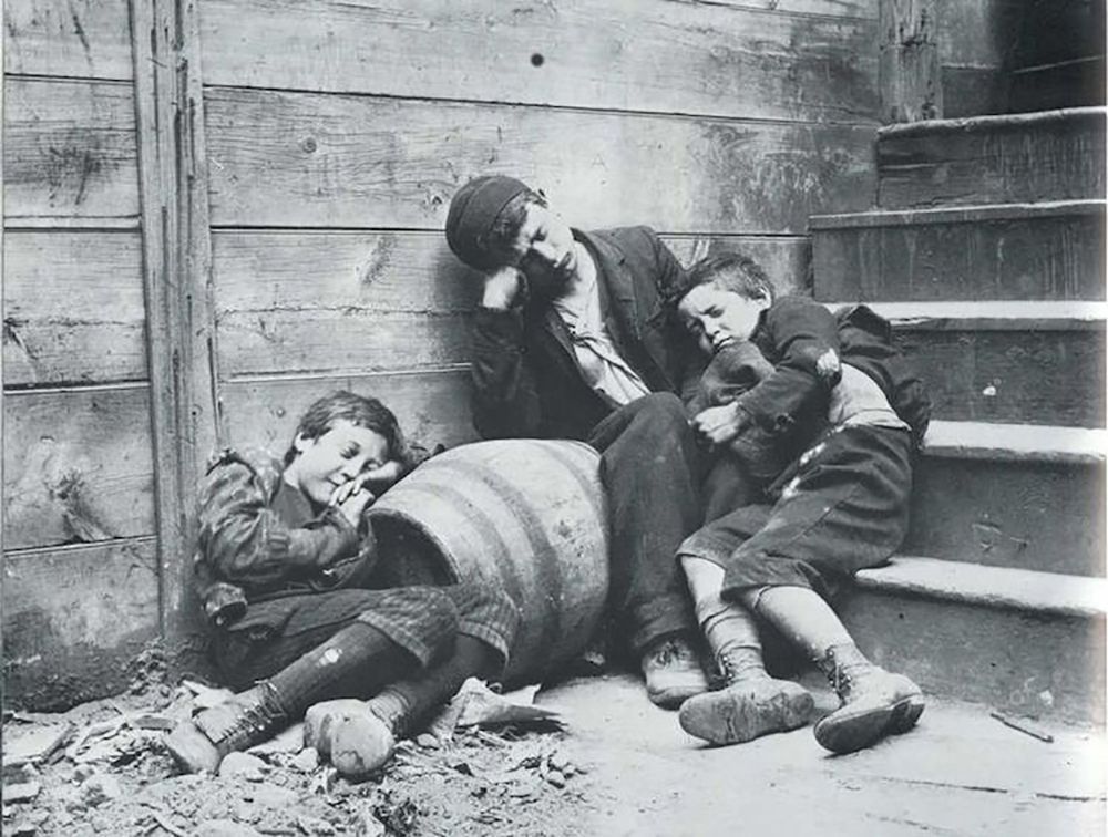 Historyczne zdjęcia pokazują, jak wyglądały slumsy Nowego Jorku w XIX wieku 21