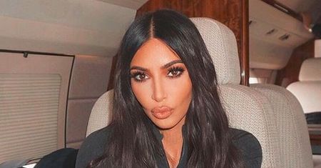 Kim Kardashian wydała 10 TYSIĘCY FUNTÓW na implanty jąder dla psa