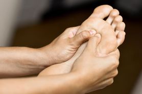 Zimne dłonie i stopy - przyczyny, leczenie, profilaktyka