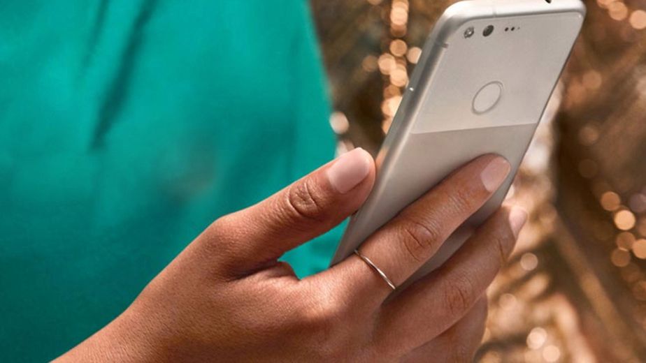 Google Pixel i Pixel XL wyciekają w pełnej krasie na dzień przed premierą 1